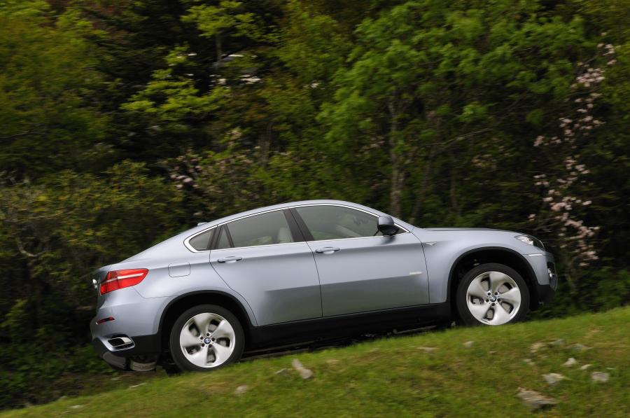  BMW X6 ActiveHybrid 2009 года  (фото 72 из 110)